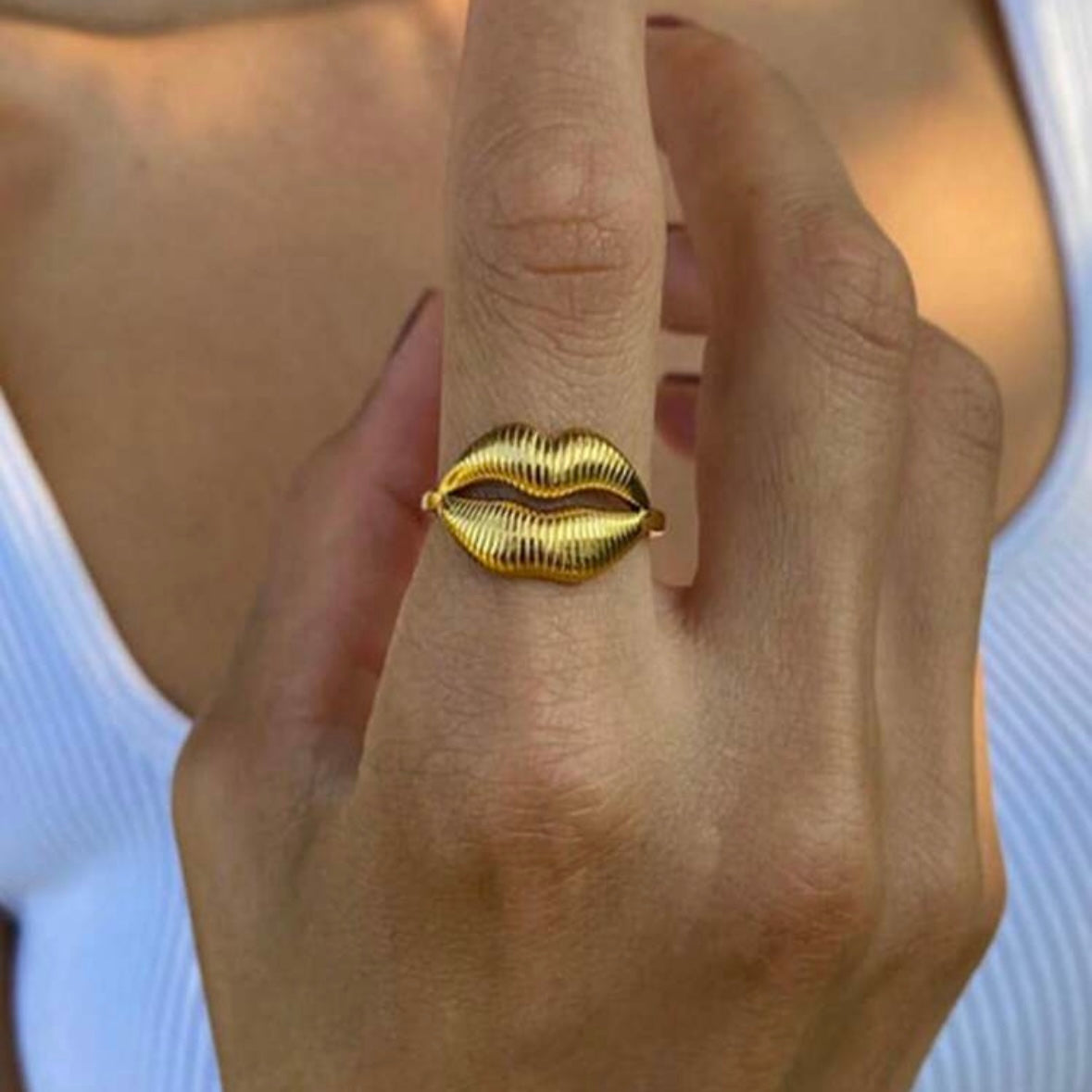 Γυναικείο Ατσάλινο Δαχτυλίδι - Lips Ring (χρυσό, ασημί)